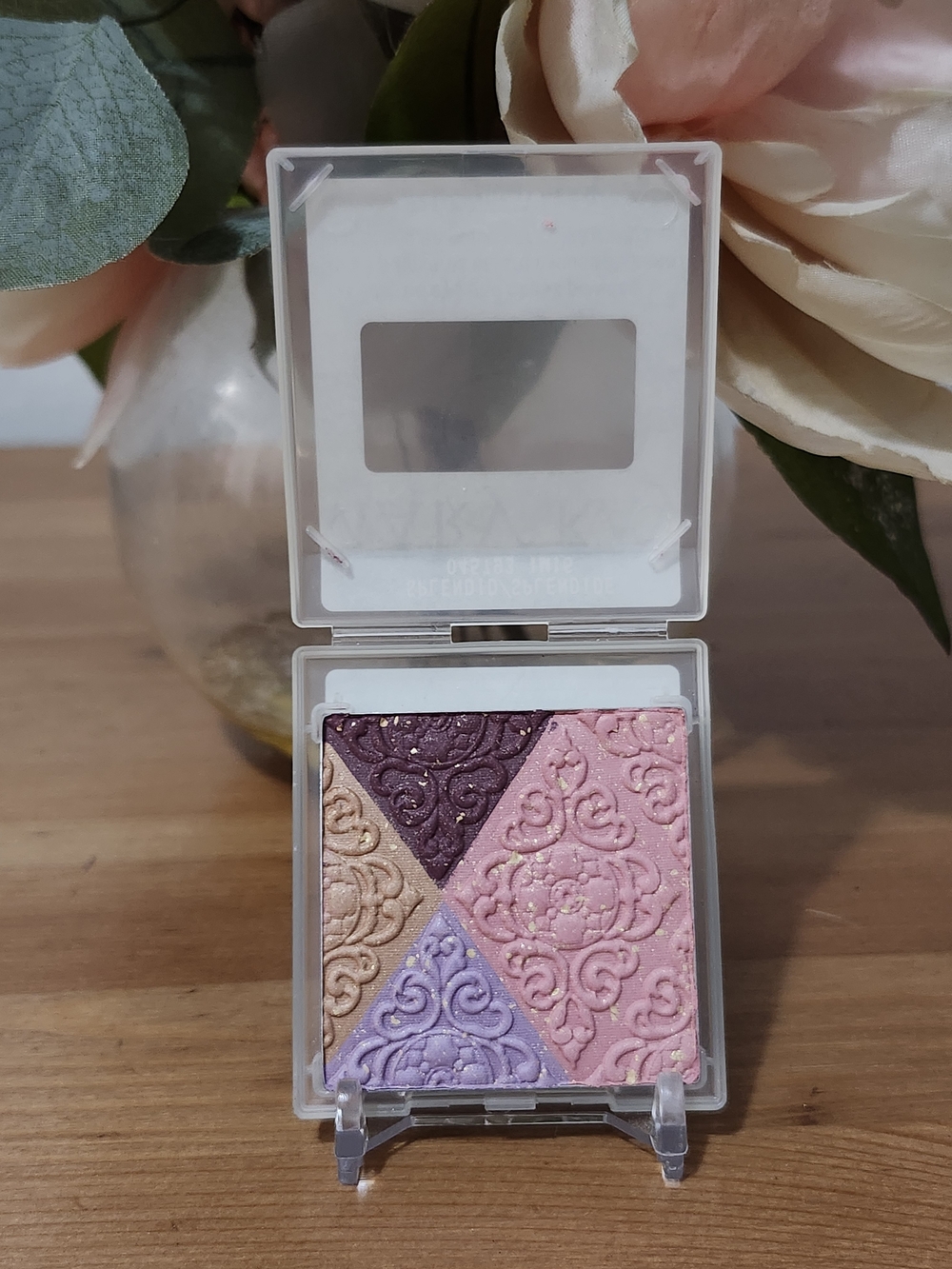 Mary Kay Splendid Pastel Multi-Shade Eyeshadow Palette - Pink & Lavender
